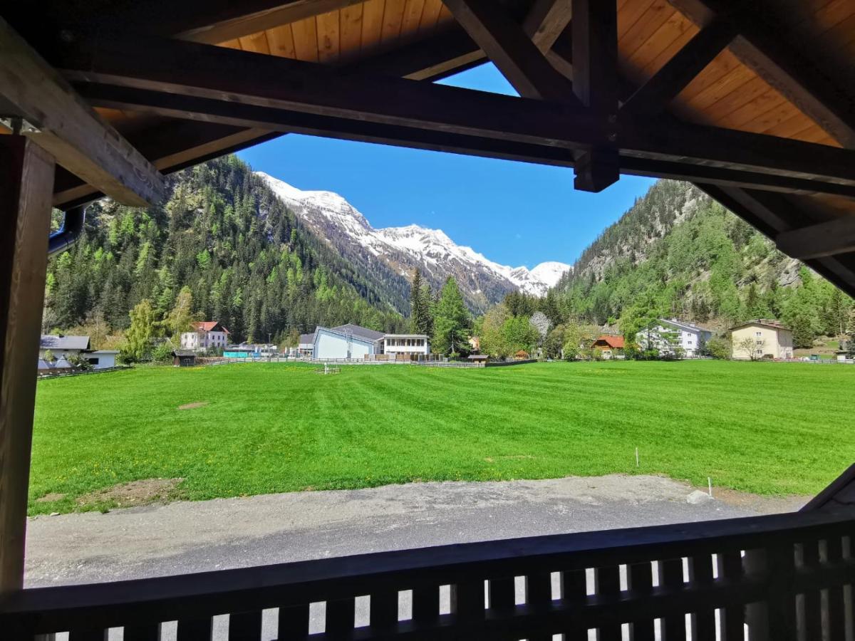 Tauern Appartements Mallnitz Exteriör bild