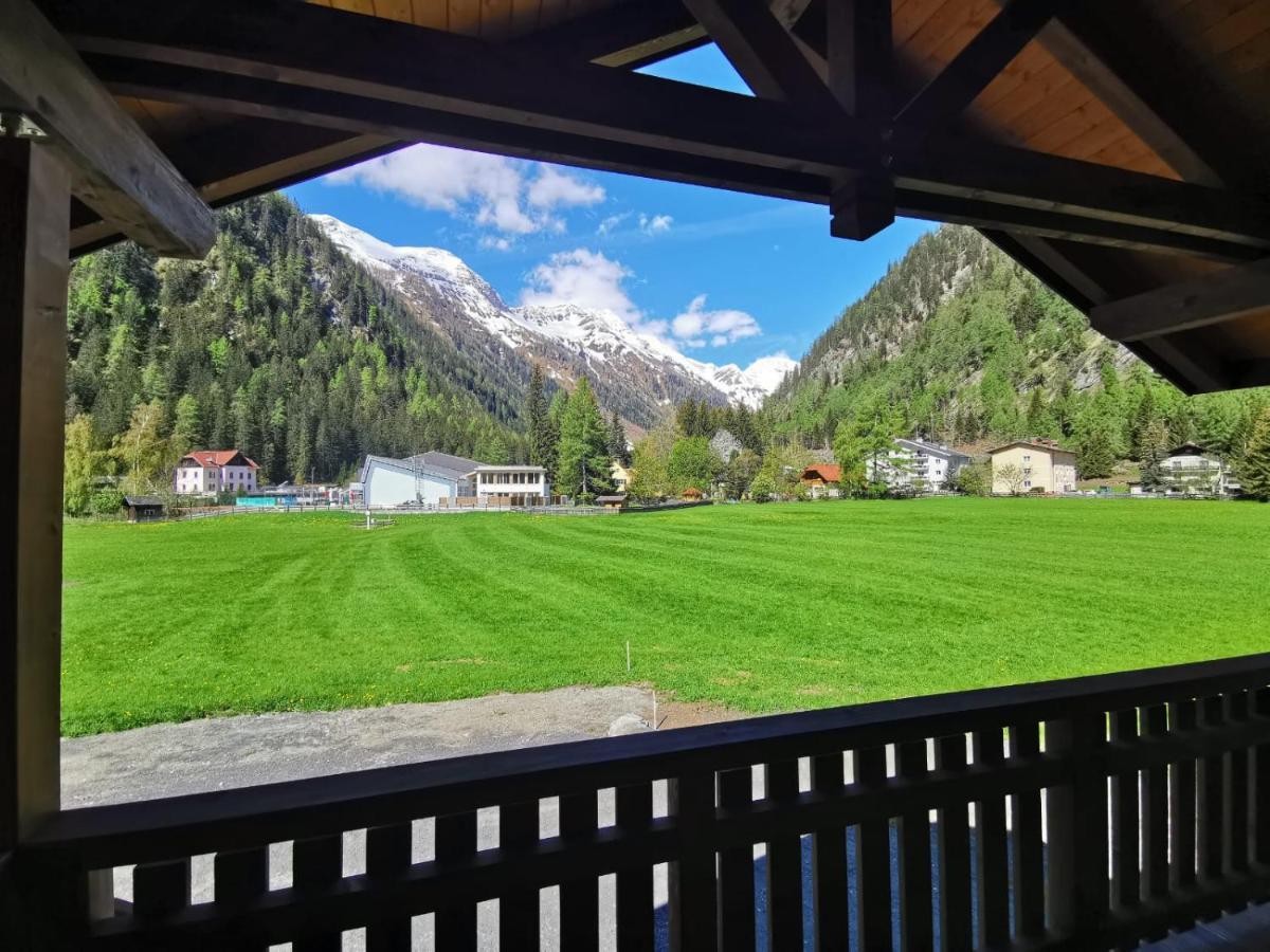 Tauern Appartements Mallnitz Exteriör bild